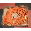 Image 1 : 2 LONG ORANGE EXTENSIONS CORDS