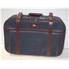 Image 1 : VINTAGE SKYWAY SUITCASE