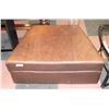 Image 1 : BROWN STORAGE GENUINE LEATHER OTTOMAN W/LIFT TOP
