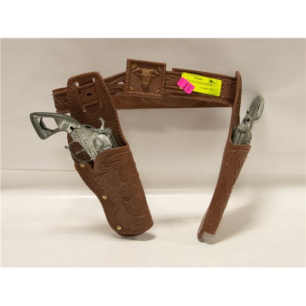 VINTAGE CAP GUNS & HOLSTER