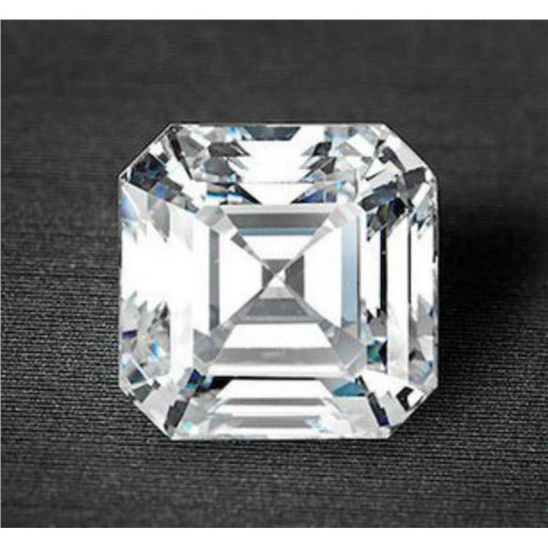 Natural Colorless White Topaz {Flawless-VVS1}