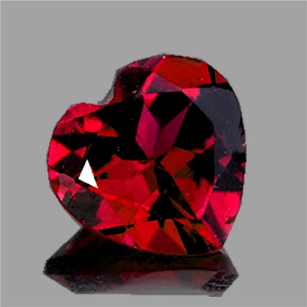 Natural Mozambique Garnet Heart {Flawless-VVS1)