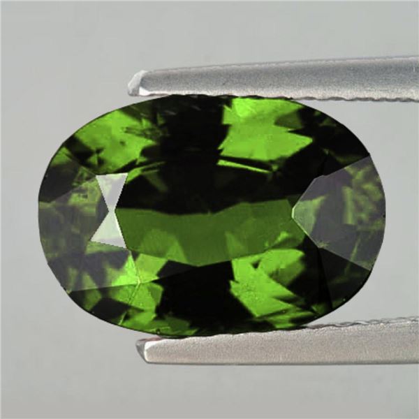 Natural Forest Green Sapphire 1.07 Cts {Flawless-VVS}