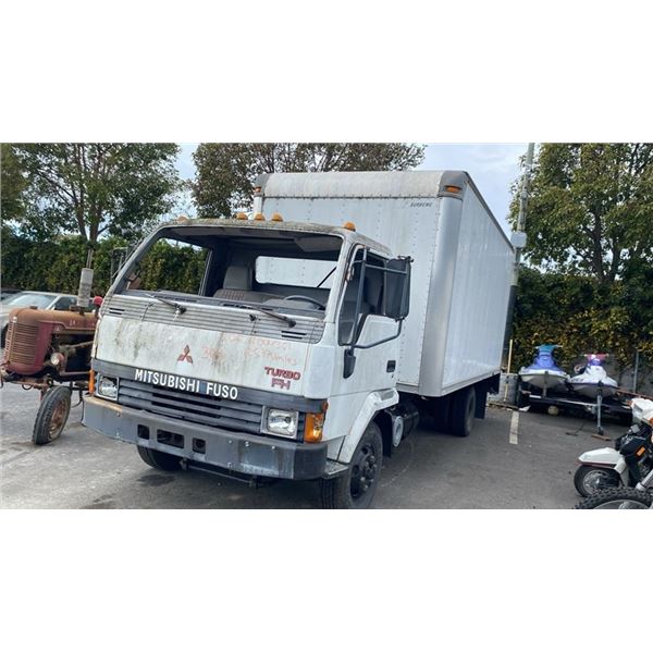 1990 MITSUBISHI FUSO FH100