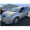 Image 1 : 2004 Toyota Sienna