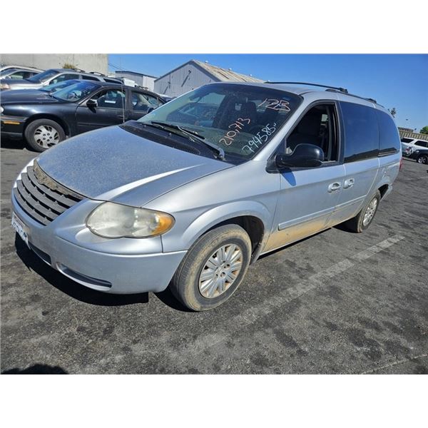 2006 Chrysler Town and Country