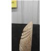 Image 8 : Vintage Hand Carved Inuit Soapstone of Beaver , Carved Spirit Face Signed