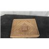 Image 2 : Antique Tramp Art Cigar Box Made by Tramps and Traded for a Meal or Coins