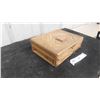 Image 3 : Antique Tramp Art Cigar Box Made by Tramps and Traded for a Meal or Coins