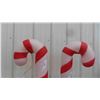 Image 2 : 2 Candy Cane Blow Molds 40'' Tall