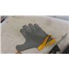 Image 2 : Steel Butchers Gloves, Filleting Knife, Butcher Knife & More