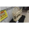 Image 2 : Wicker Wall Mount Shelf 18'' x 16'' x 6''