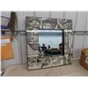 Image 1 : Funky Mirror 27 1/2'' x 27 1/2''