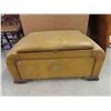 Image 8 : Vintage Toy Chest with Padded Seat (Made in Winnipeg) 36 1/2'' x 19''