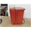Image 2 : Vintage Metal Garbage Can