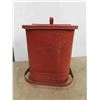 Image 8 : Vintage Metal Garbage Can