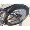 Image 8 : Norco Adult Mountain Bike 28'' Wheels - Back Wheel Needs To Be Re-