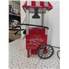 Image 2 : Betty Crocker Popcorn Maker, AM/FM Radio
