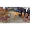 Image 1 : Table 30'' x 60'' x 38'' , Leaf 15'' & 4 Chairs 