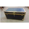 Image 2 : Cedar Lined Trunk 19'' x 20'' x 35'' 