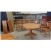 Image 1 : Oak Pedestal Table, 2 Leafs & 6 Chairs 