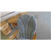 Image 2 : Gliding Rocking Chair 