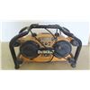 Image 1 : Dewalt Jobsite Radio