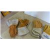 Image 4 : 7 Pairs of Work and Welding Gloves 