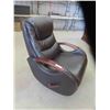 Image 1 : Leather/Leather-Style Swivel Rocking Recliner