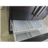 Image 15 : Whirlpool Side by Side Fridge with Bottom Freezer 70'' x 36'' x 32'' - Appears 
