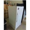 Image 2 : Kenmore Upright Freezer 60'' x 28'' x 29'' 