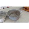 Image 2 : 3 Galvanized Tubs & Boiler 