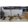 Image 1 : 2 Vintage Chandeliers 