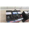 Image 2 : (2) 12V Batteries 
