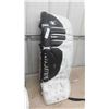 Image 3 : Vaughn Velocity 7000 Size 36'' , 2 Flex Pac Balance Stabilizer Hockey Goalie Pads 