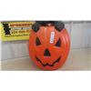 Image 3 : Pumpkin Light Up Blow Mold 28'' Tall
