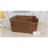 Image 1 : Vintage Eatons Wood Ammo Box WW2 