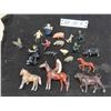 Image 1 : 16 Lead Animals and Men