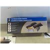 Image 2 : New 4pce Wood Handle Trowel Set