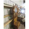 Image 2 : 1/4 Cut Oak Hall Stand 82'' x 31'' x 16'' with Umbrella Holder and Lion Head 