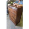 Image 2 : 4 Drawer Dresser 46'' x 29 1/2'' x 17 1/2'' 