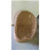 Image 2 : Wicker Chair 