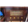 Image 2 : Viking Cabinet Radio/Record Player 32'' x 33'' x 16 1/2''