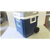 Image 3 : Igloo 58 Litre Rolling Cooler 
