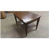 Image 2 : Walnut End Table 21'' x 28'' x 20'' 