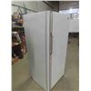 Image 2 : Woods Upright Freezer 68 1/2'' x 30'' x 30'' 