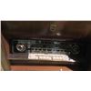 Image 2 : Loeweuptn Cabinet Stereo
