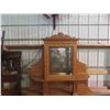 Image 2 : 1/4 Cut Oak Buffet/China Cabinet 78'' x 42'' x 19 1/2'' 