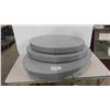 Image 1 : 3 Tier Stand - Largest Tier 42'' x 36''