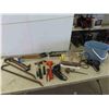 Image 1 : (2) 3/8'' Power Drill , Levels, Pry Bars, Hammers & More 